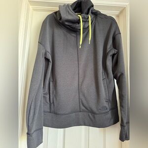 The North Face Pullover Hoodie Size L